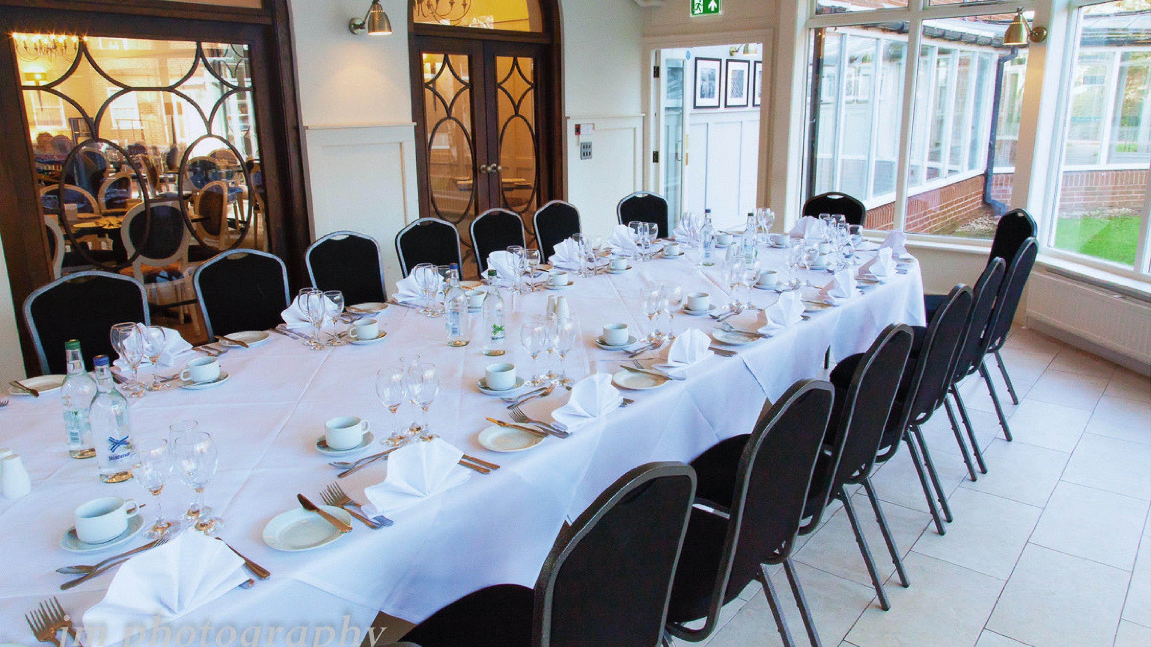 Holiday Inn Milton Keynes East M1 Junc 14 By Ihg Exterior photo
