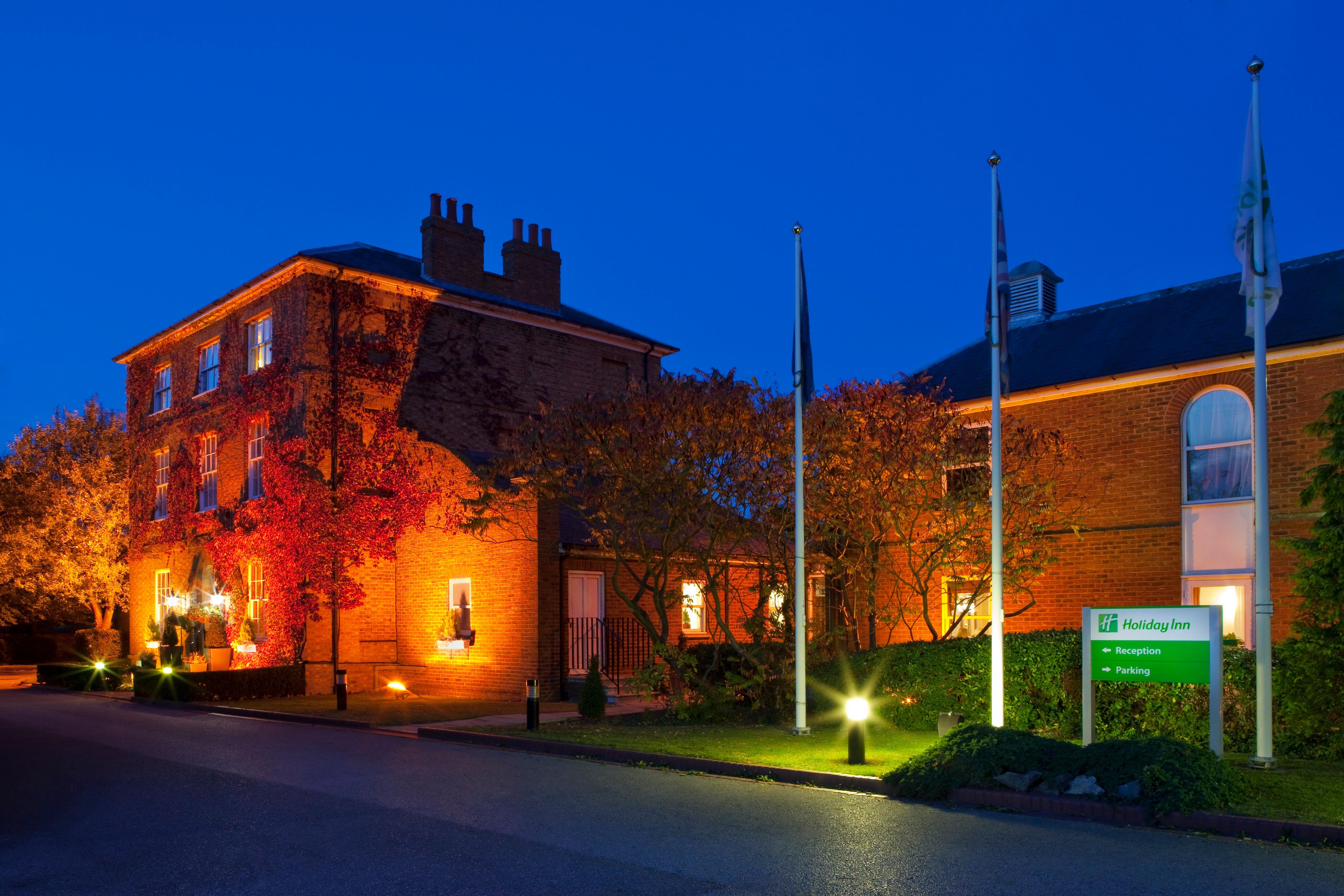 Holiday Inn Milton Keynes East M1 Junc 14 By Ihg Exterior photo